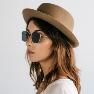 GIGI PIP Em - Square Aviator Sunglasses